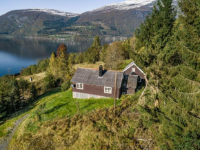 Chalet Eiketun by Interhome